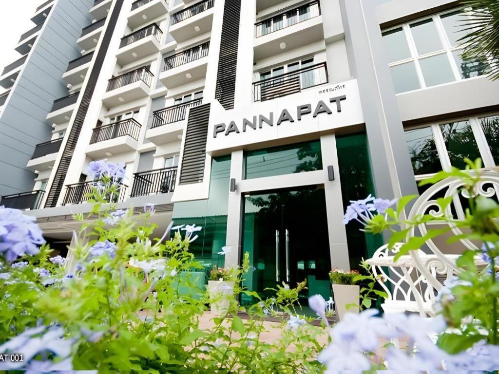 Pannapat Place Бангкок Экстерьер фото